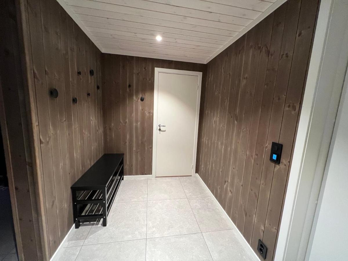 Hytte Naer Vannet, Jacuzzi Og Sauna Vradal Exterior photo