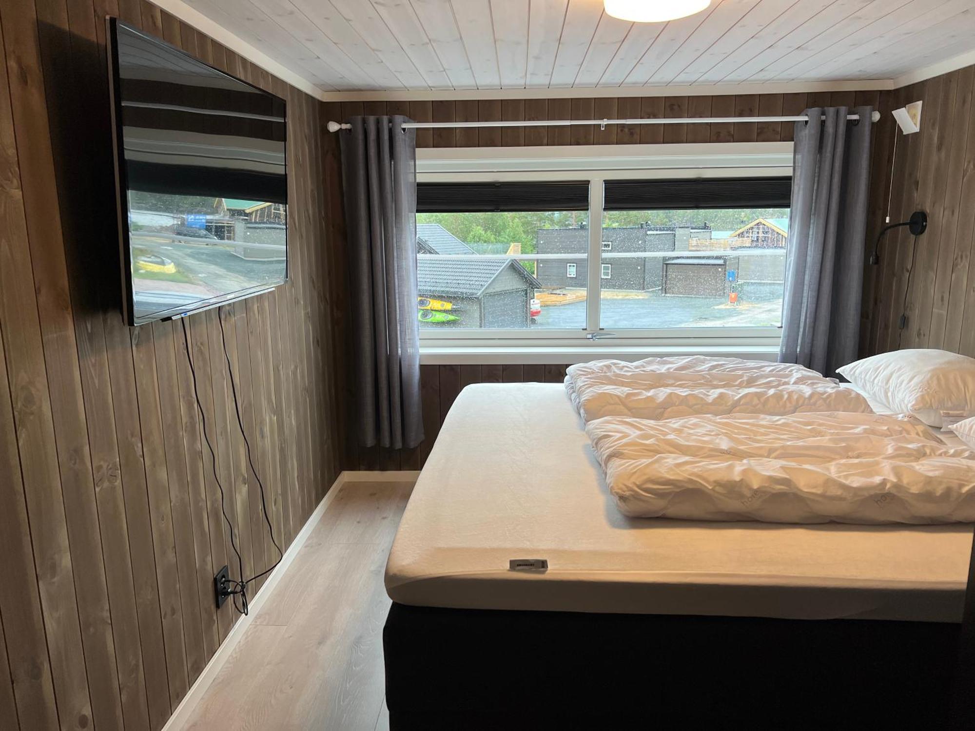 Hytte Naer Vannet, Jacuzzi Og Sauna Vradal Exterior photo
